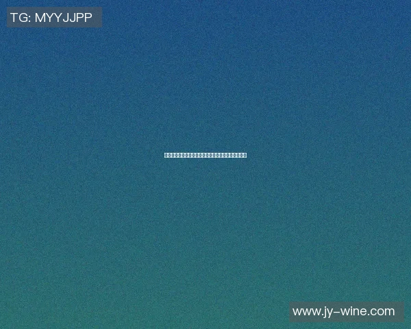 卡卡足球明星展现完美腹肌引领健身潮流的魅力与坚持